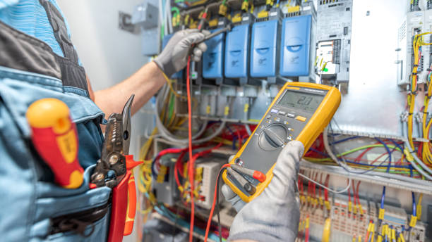 Best Circuit Breaker Repair  in Sanger, CA